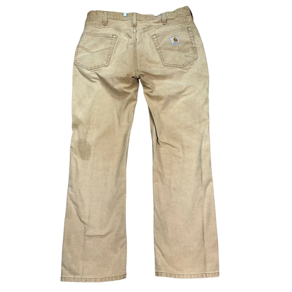 Carhartt there visible
